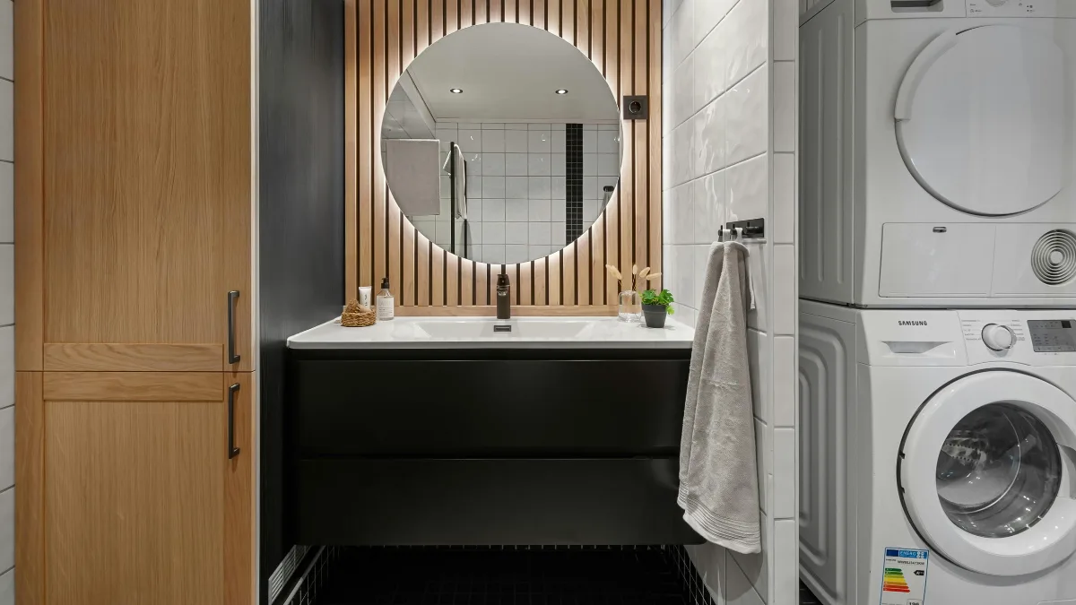 bathroom cabinet